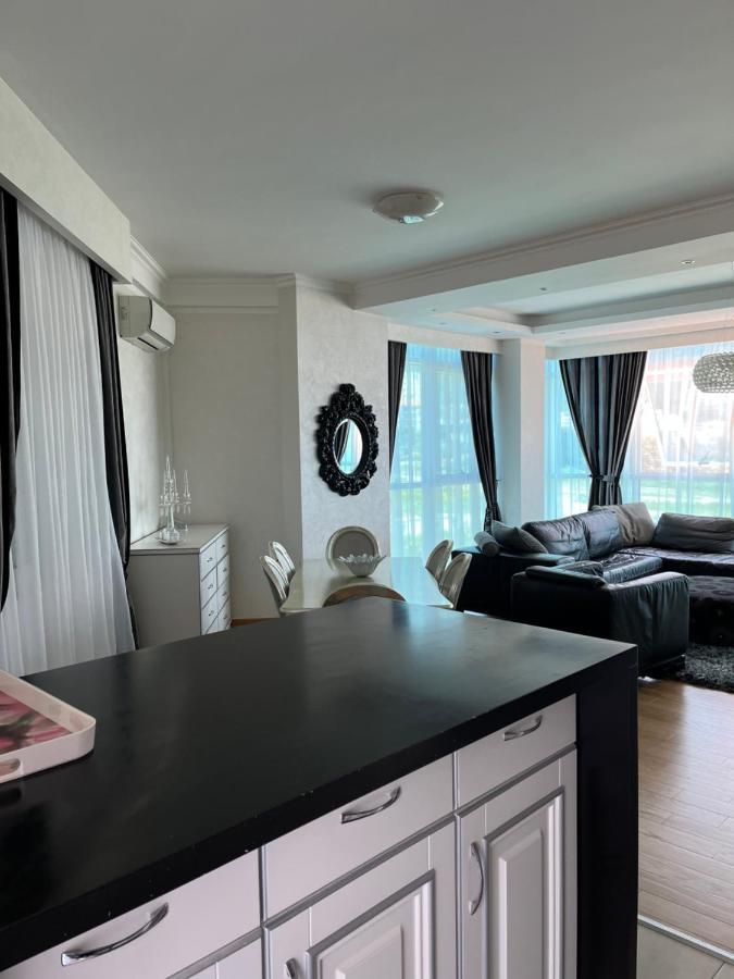 Apartment Staklena Kula